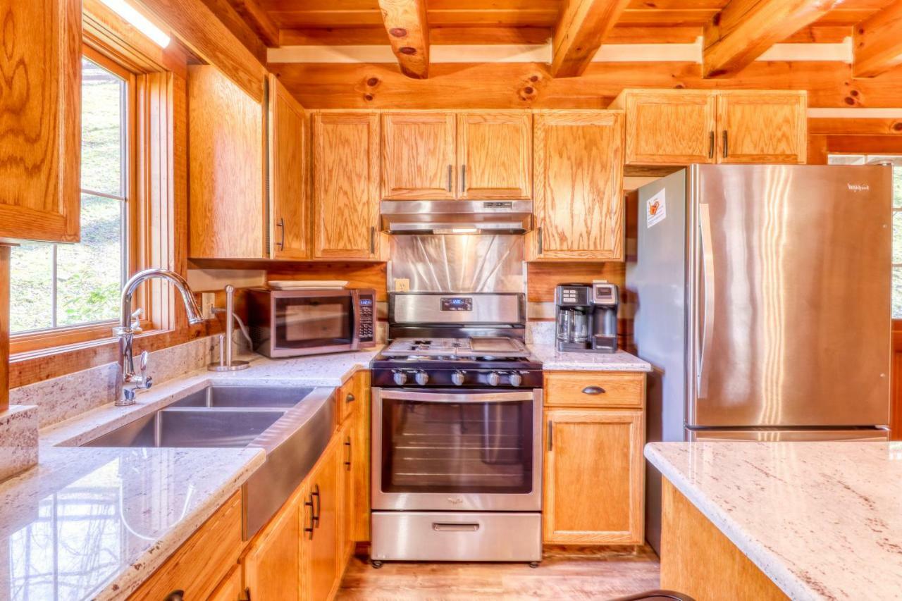 Вилла The Cove At Country Acres Whittier Экстерьер фото